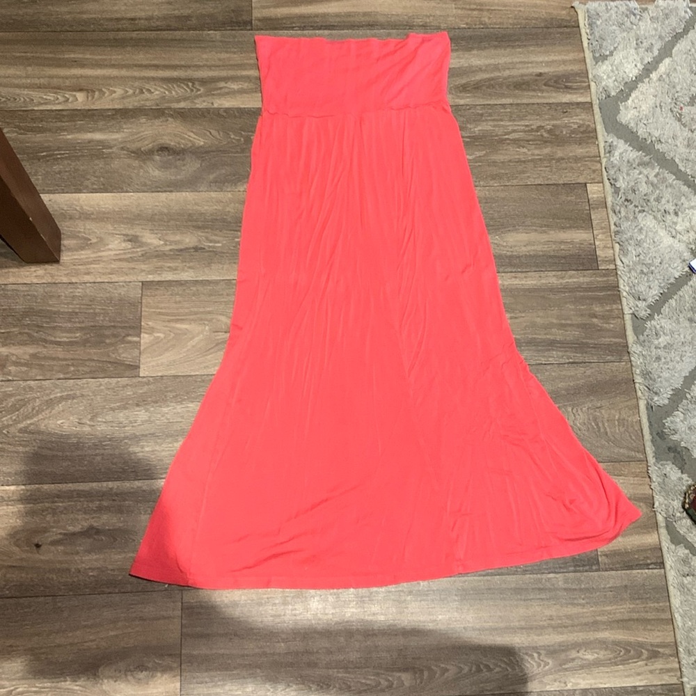 strapless sundress, hot pink.